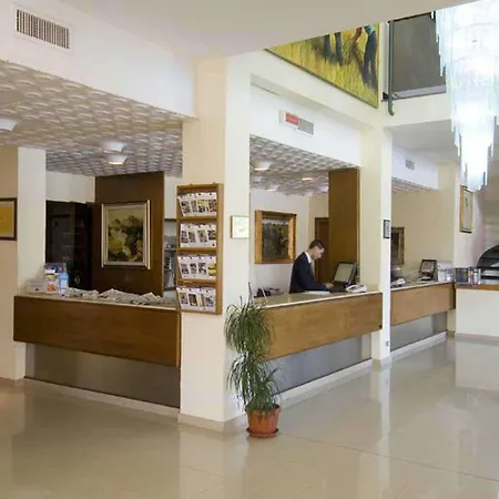 Hr Hotel Modugno