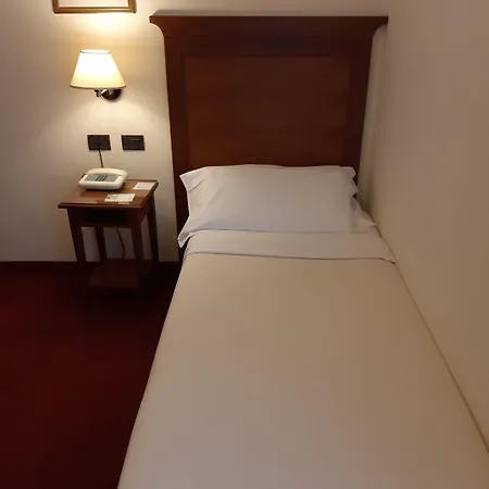 Hotel Hr 4*