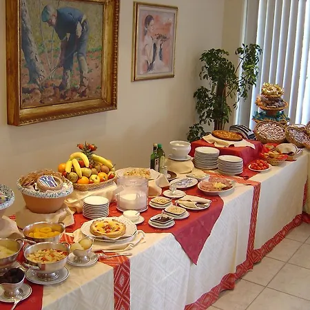 Hotell Hr 4*